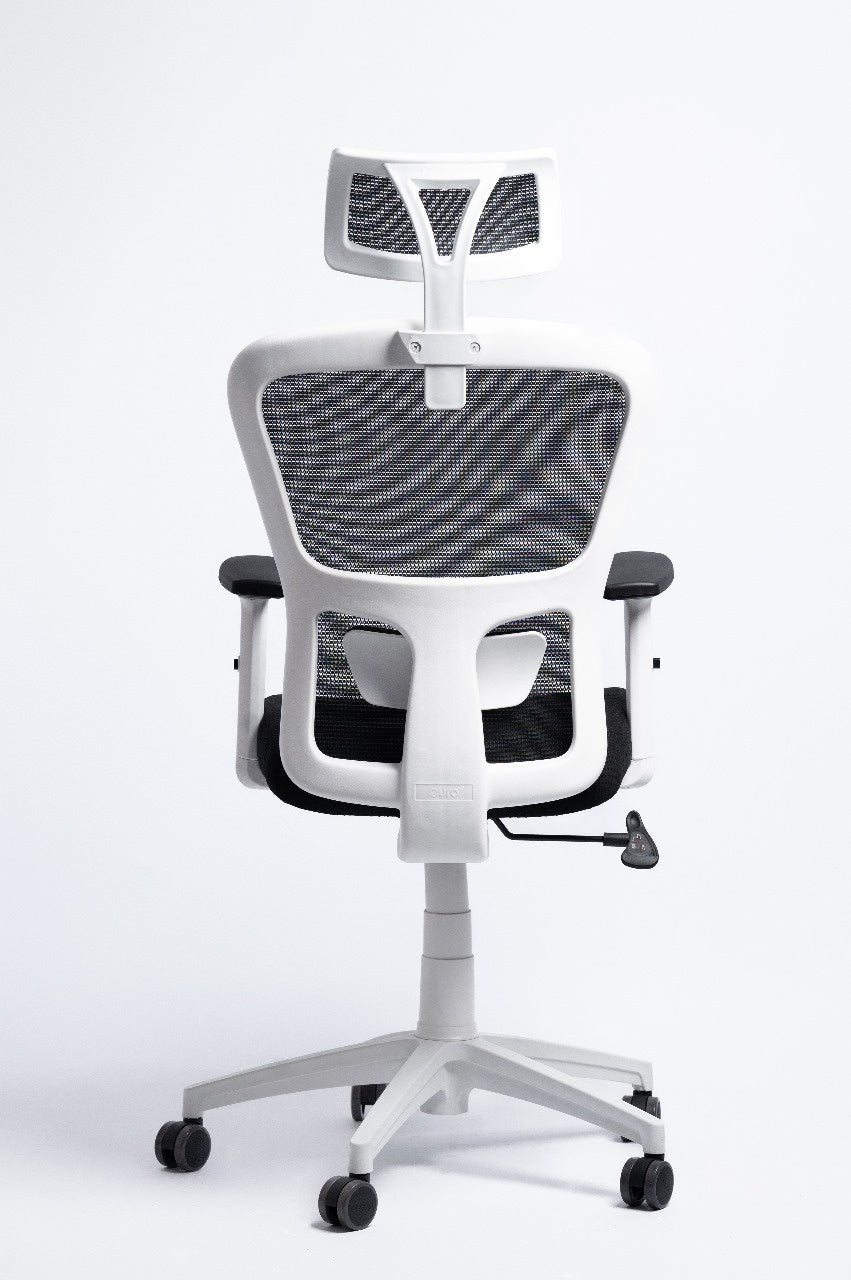 Milano Chair – White Frame, Plastic Base