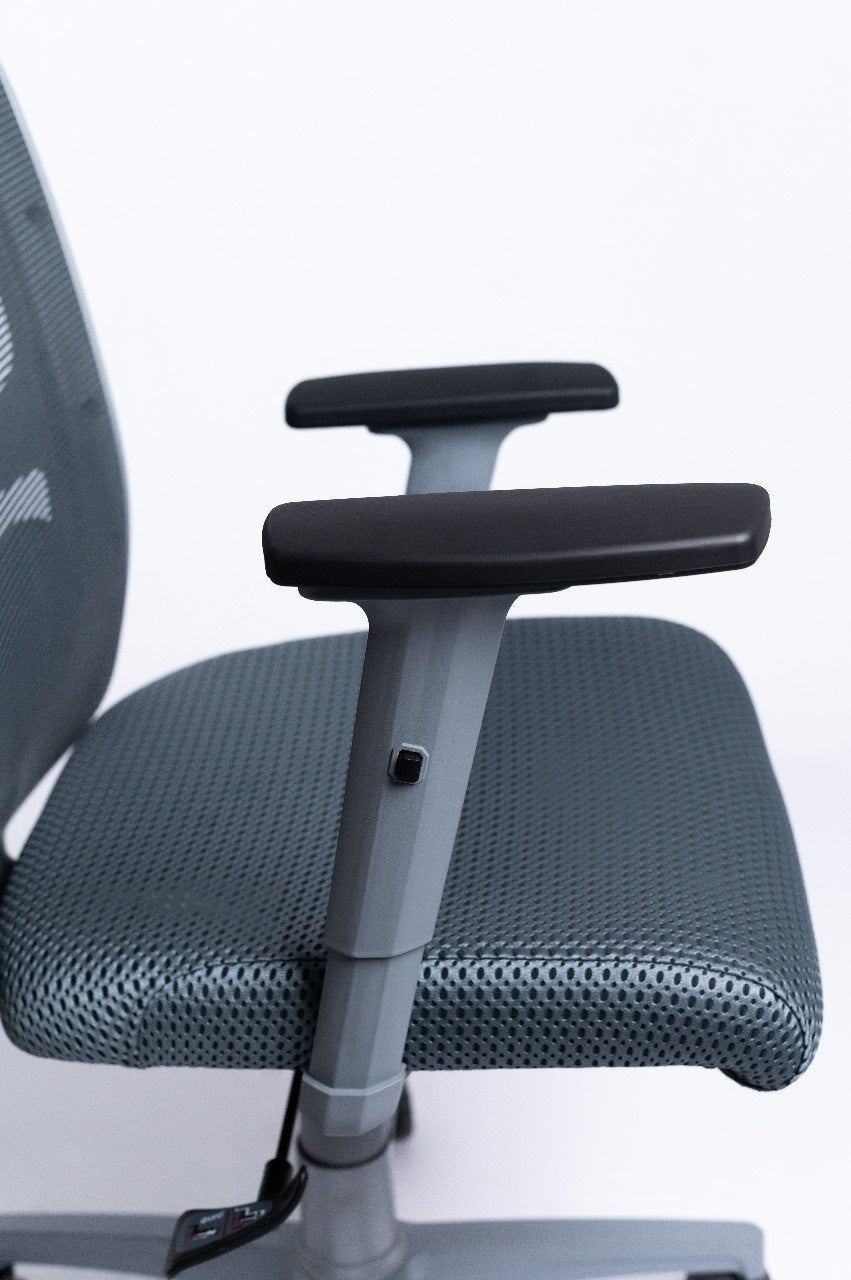 Milano Chair – Grey Frame, Plastic Base