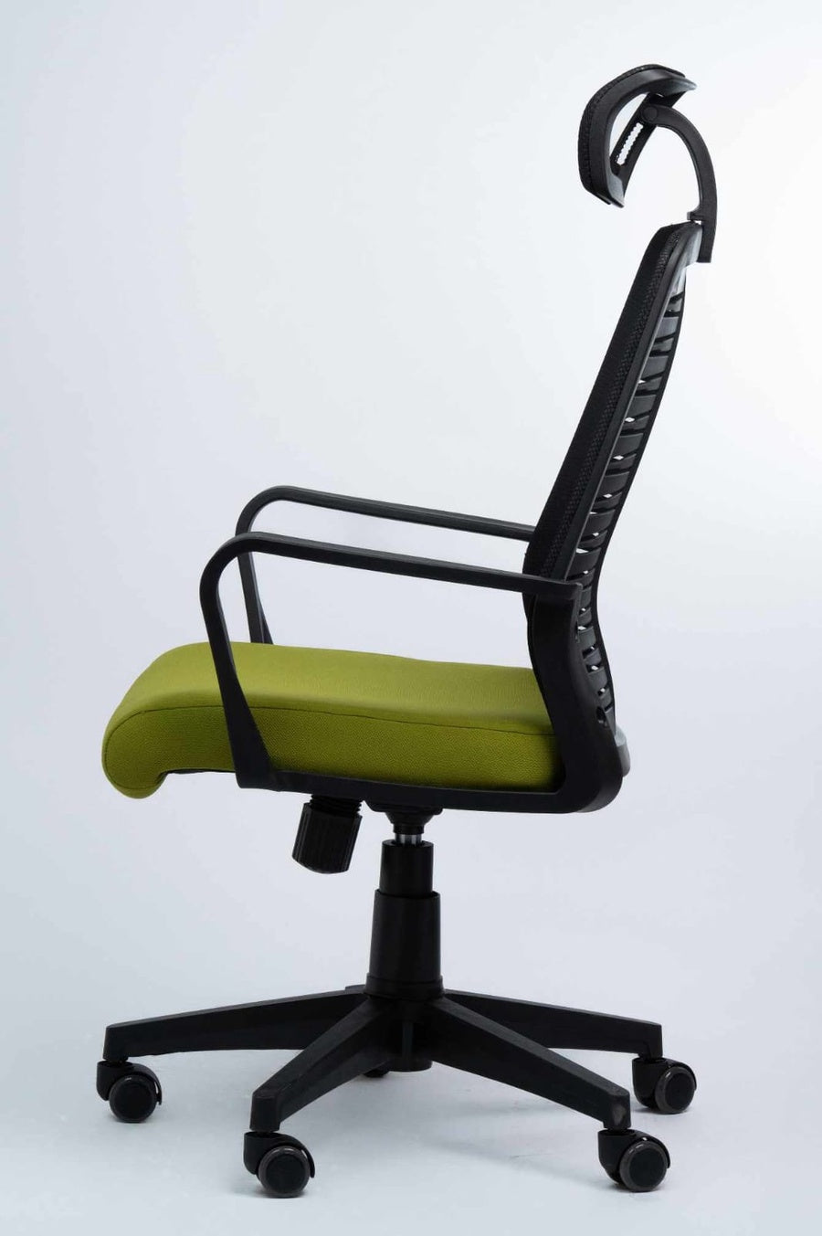 Roma Chair with Headrest