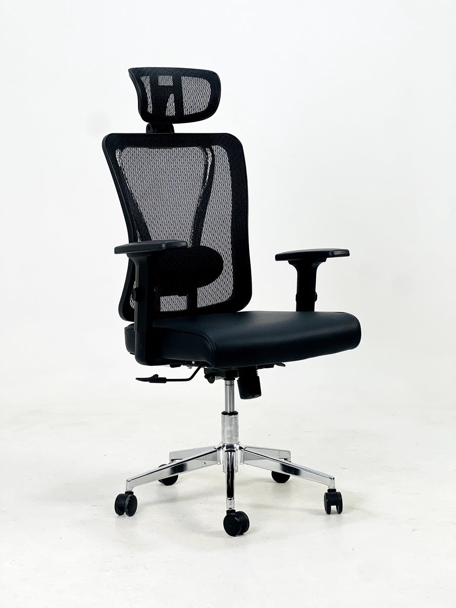 Regalis Chair- latex foam seat