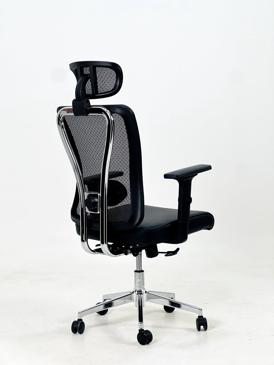 Regalis Chair- latex foam seat